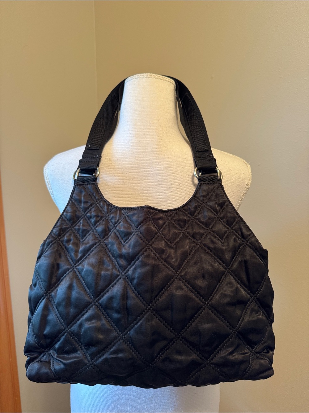 Eddie Bauer Black Quilted Women's Shoulder Bag Purse